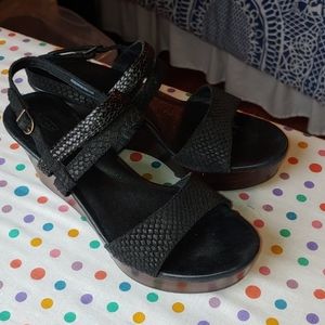 UGG wedge sandals 7.5